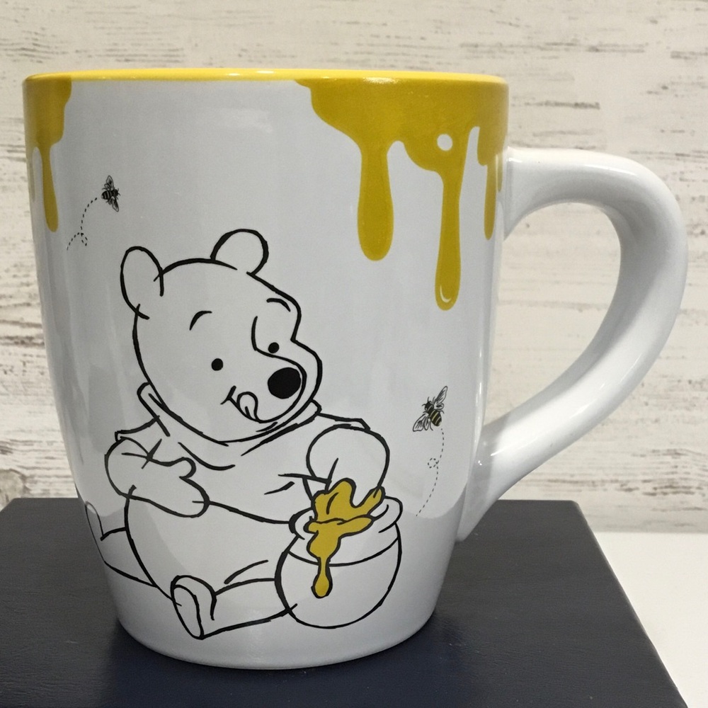 Disney White and Yellow Winnie the Pooh Honey Drip Ceramic Mug